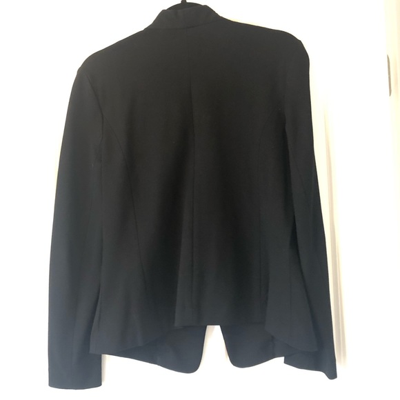 Black blazer - Picture 2 of 4